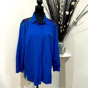 Tailor Flex Collection Women’s Royal Blue Button-Down Shirt (Size 16) – Vintage